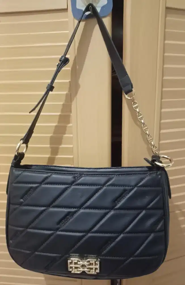 Tas Everbest hitam