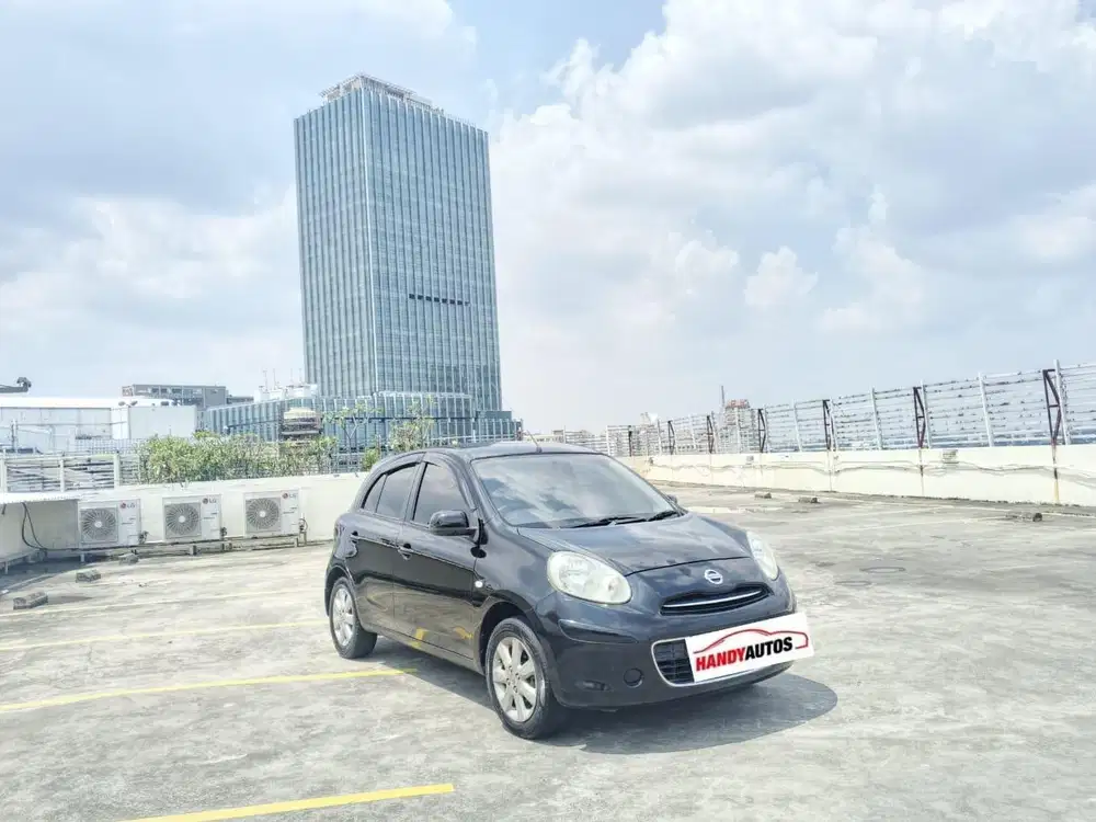 Nissan March XS 1.2 Tahun 2012 Automatic Hitam