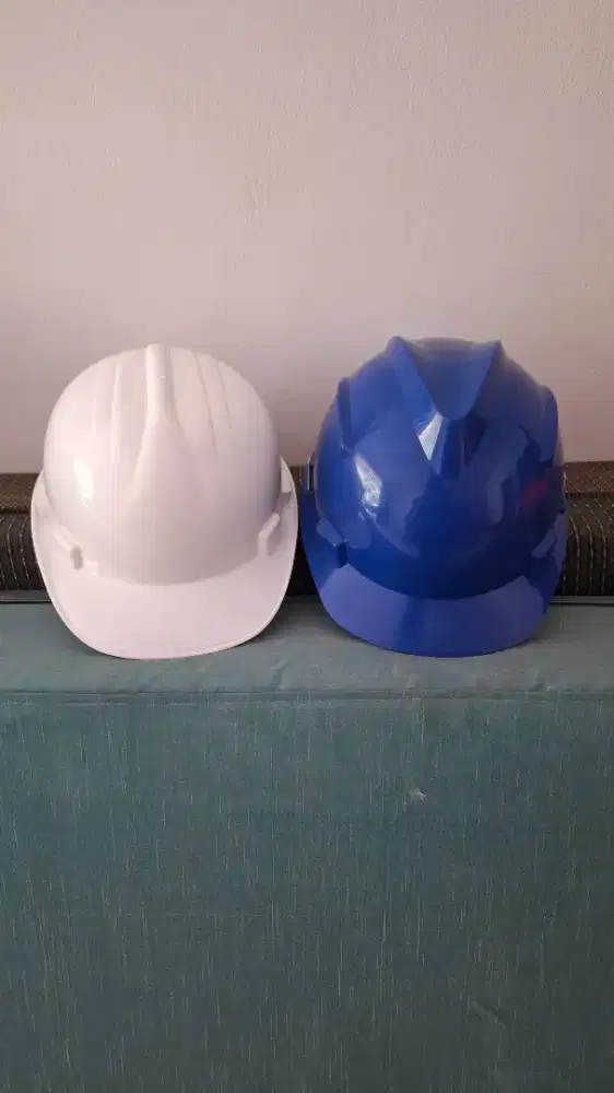 Helm proyek safety fastrack