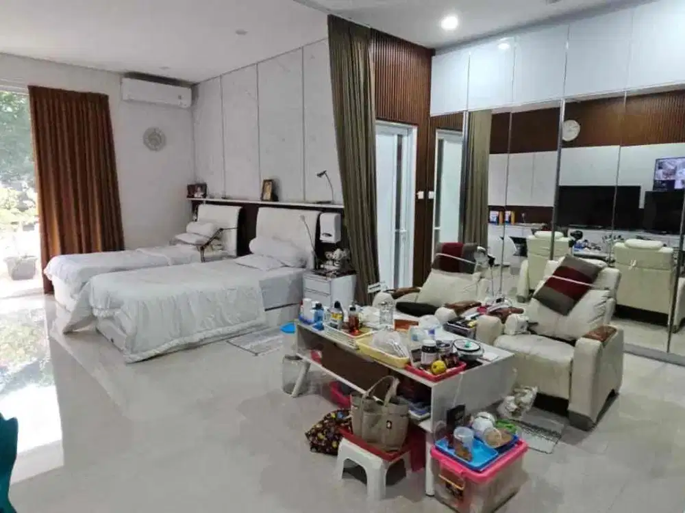 Dijual Rumah Mewah 2 Lantai Minimalis Modern Dekat Sport Club di Janur Kuning Kelapa Gading