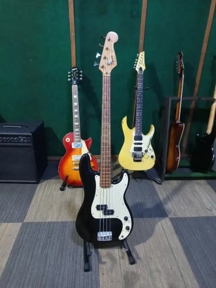 Precision Bass squier made in korea