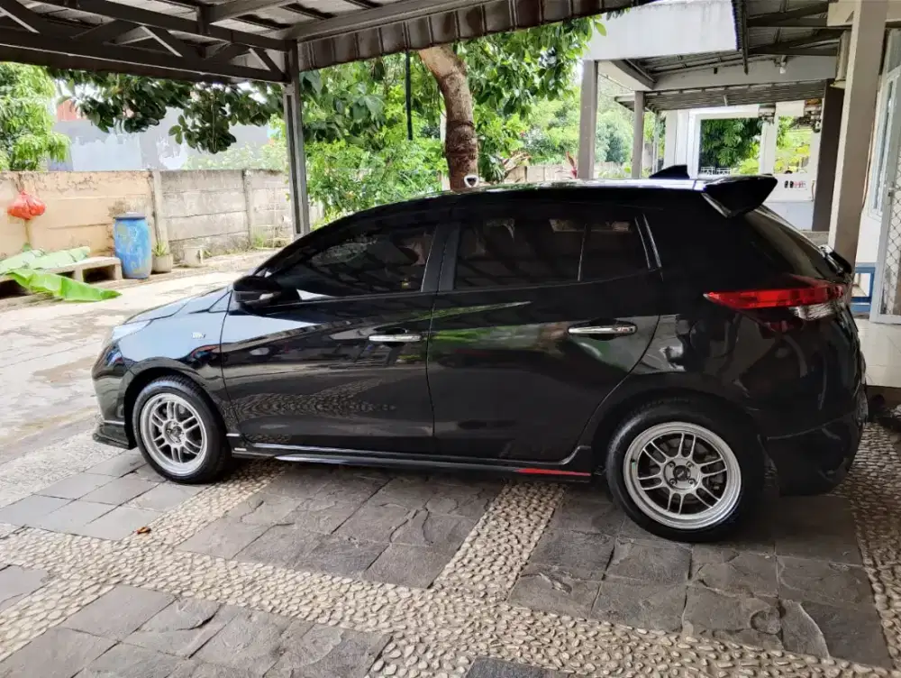 YARIS 2021 TANGAN PERTAMA MASIH CAKEP