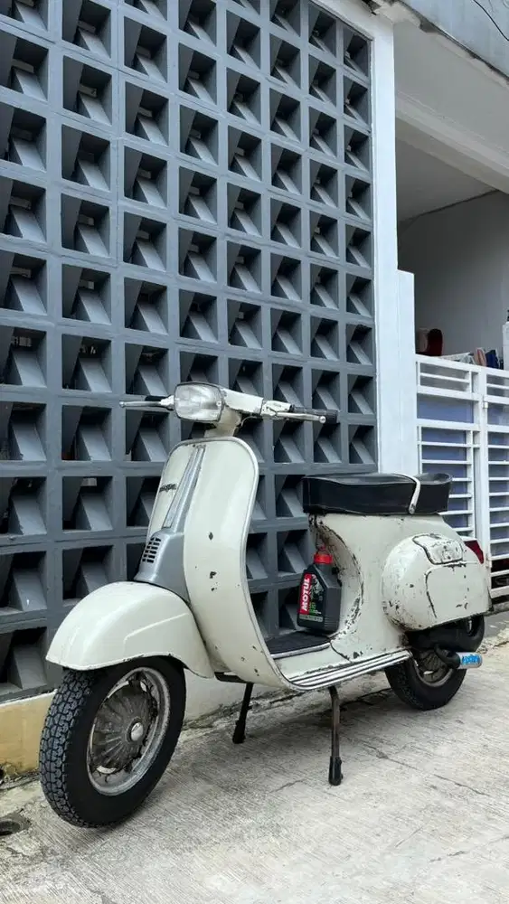 Vespa PTS Special 90 Original Paint Putih