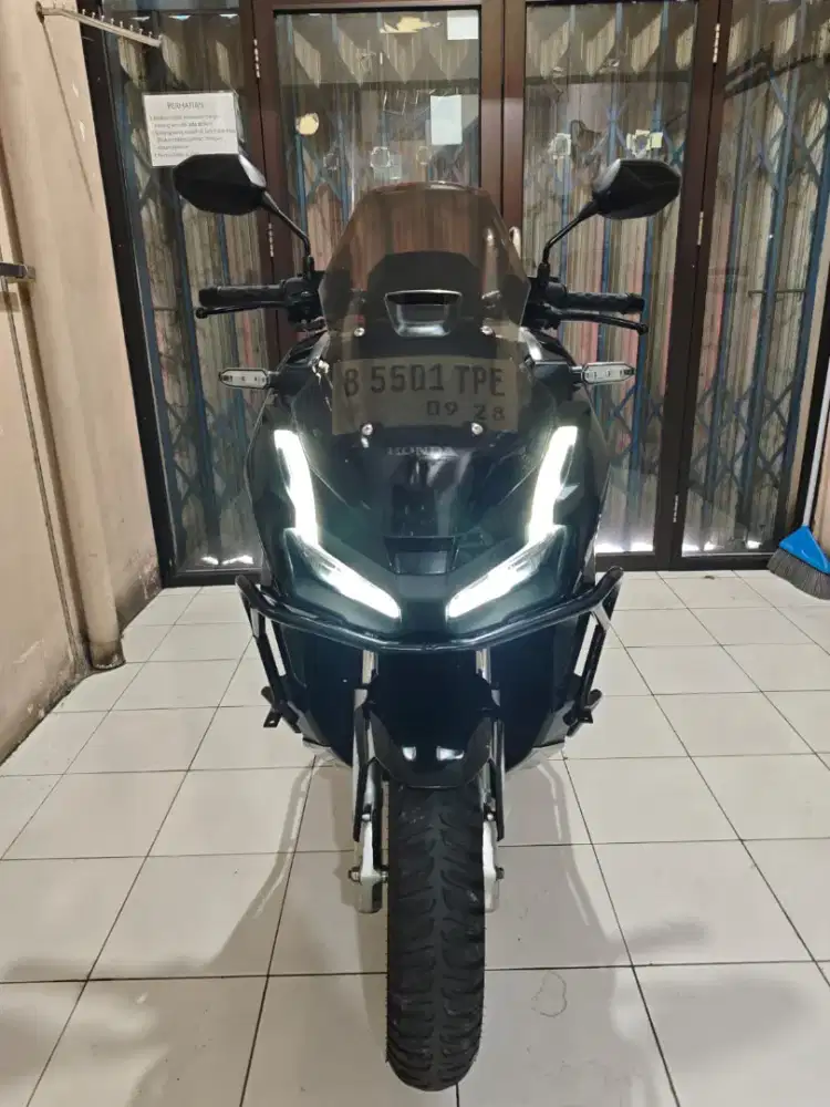 BISMILLAH DIJUAL SANTAI HONDA ADV TAHUN 2023