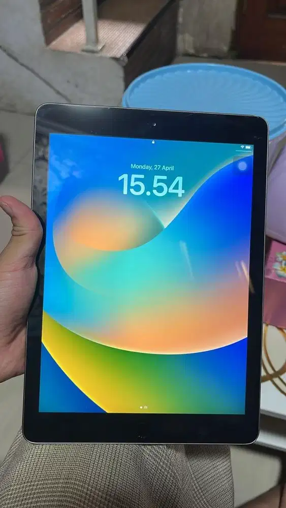 Jual ipad 5 th generation LAGI BU)