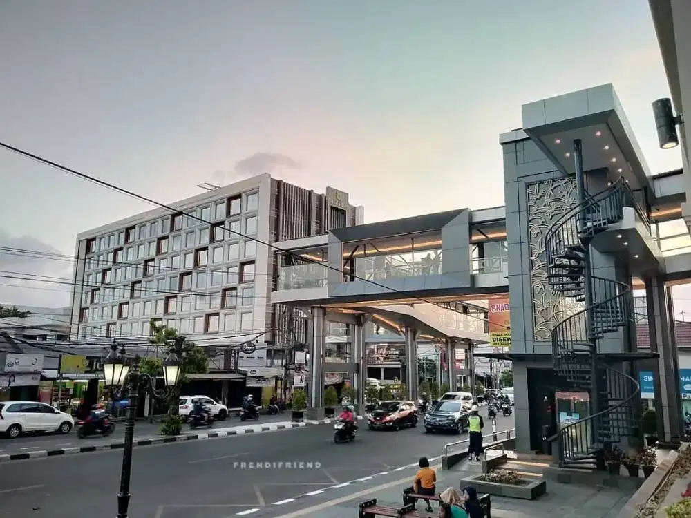 Investasi Tanah Jogja Premium Tinggal 2 Kavling Selatan Ambarukmo Plaza
