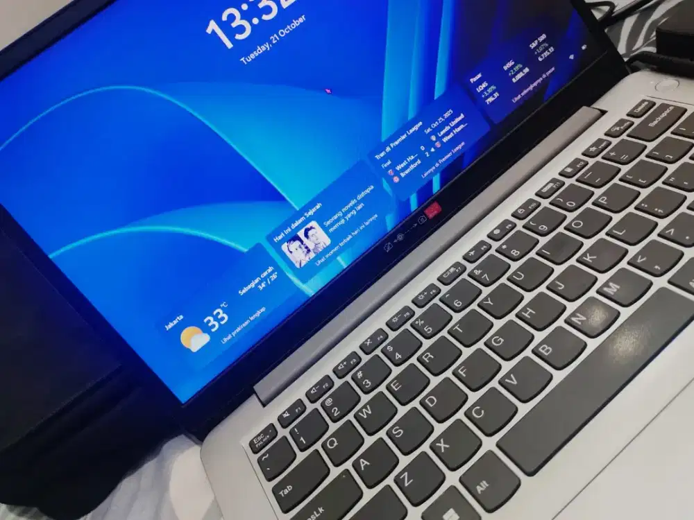 Laptop Lenovo Ideapad slim 1