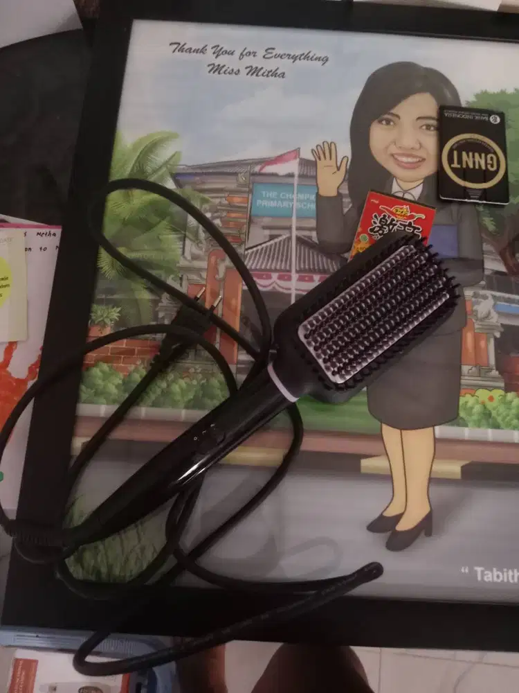 Philips hair straightener