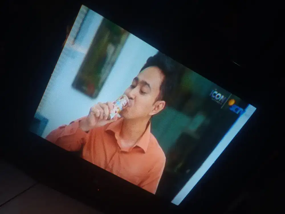 tv LG 21 in slim