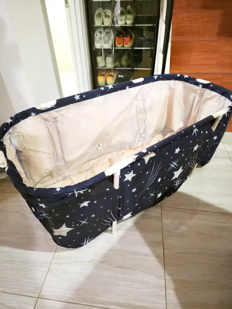 Bath tub portable