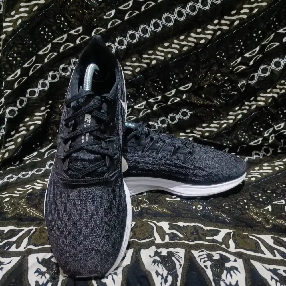 Sepatu Import Second Brand Nike Air Zoom Pegasus 36 Size 42,5