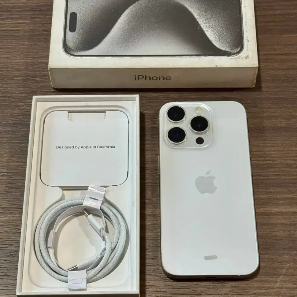 IPhone 15 PRO 256GB [ White Titanium ] Garansi Resmi iBox