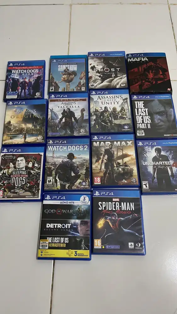 BD(kaset PS4 original)