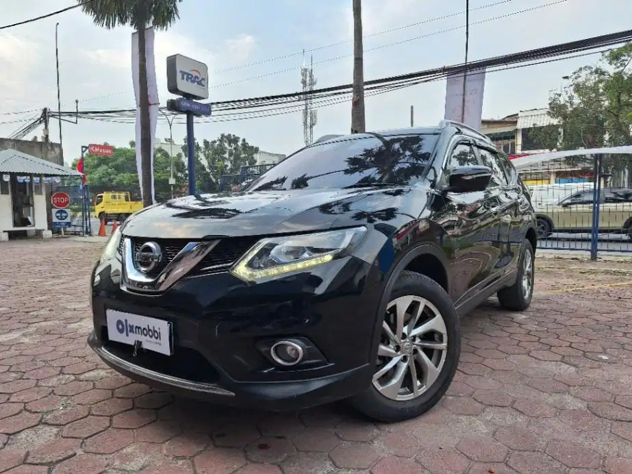 DP MURAH Nissan X-Trail 2.5 Bensin-AT 2015  CTIWB