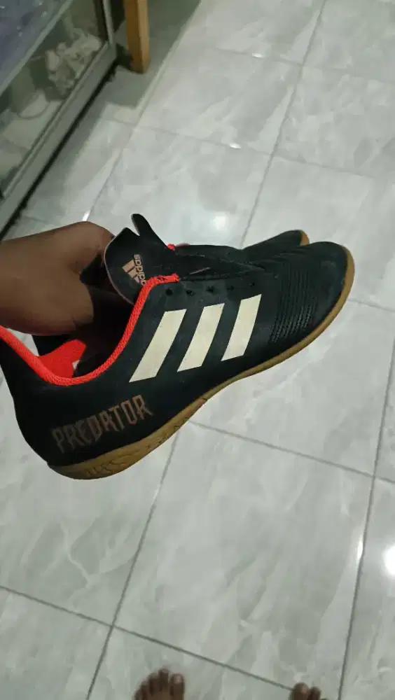 ADIDAS PREDATOR