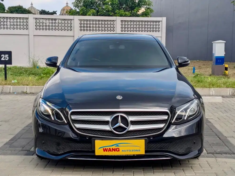 E250 2018 KM 27.000 Record Garansi