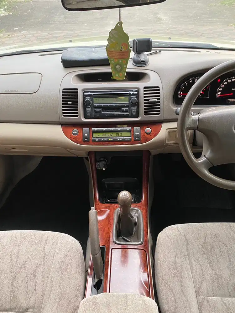 Toyota Camry 2002 Bensin