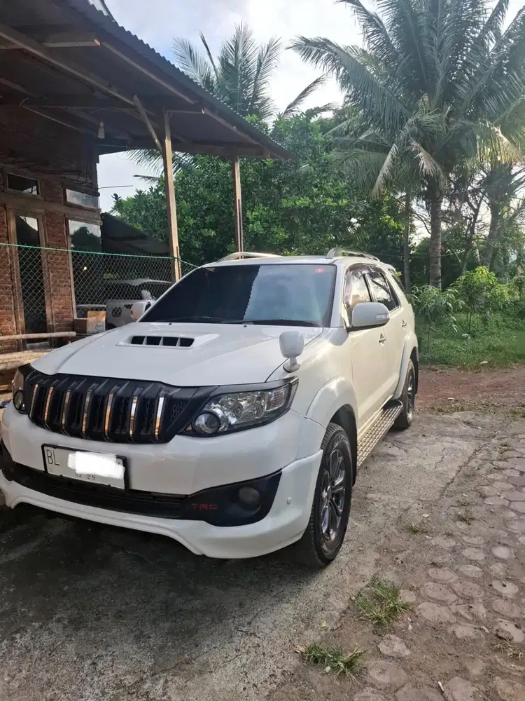 Jual Fortuner VNT Turbo 2014