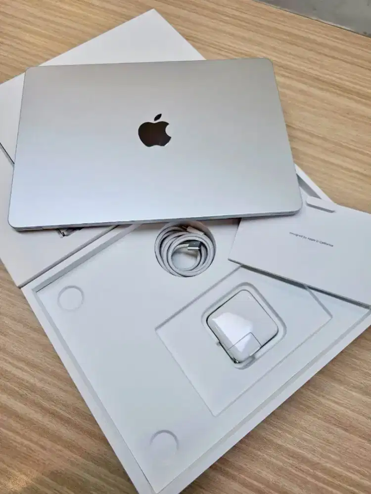 Macbook Air M4 16 256 New Segel Ready