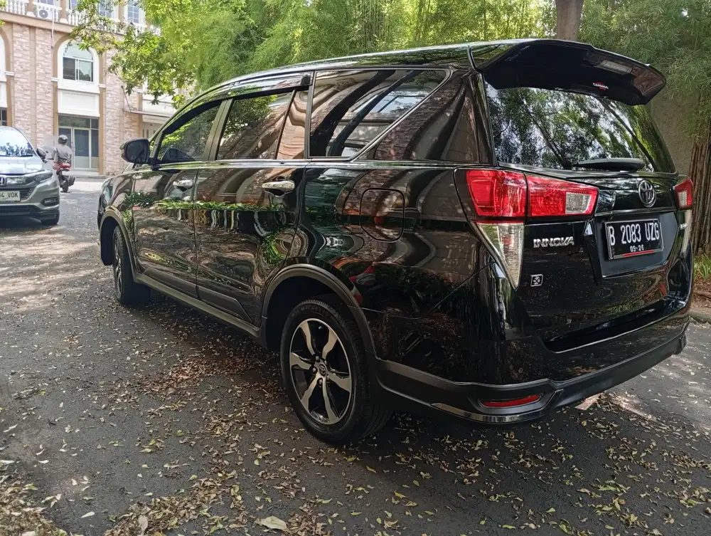 Toyota Kijang Innova 2022 Diesel
