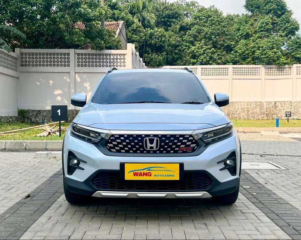 WRV RS 2023 KM 20.000 record Garansi