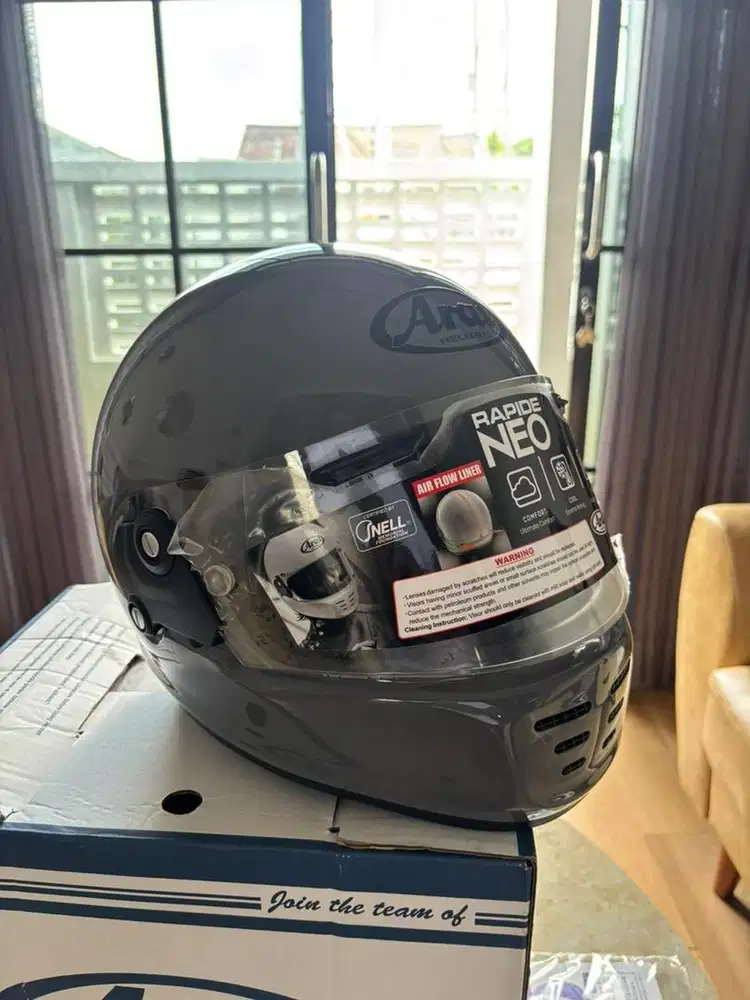 arai rapide neo