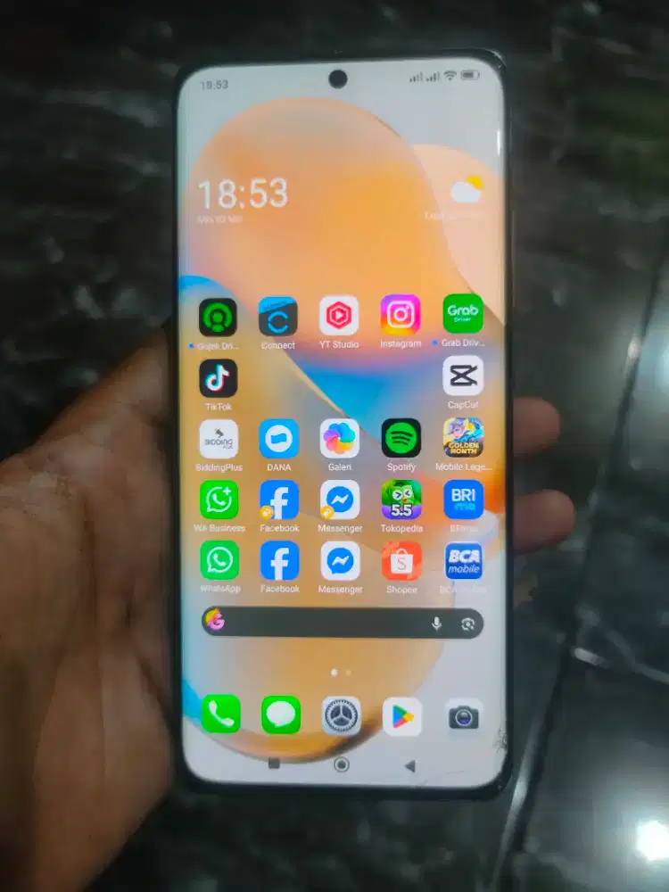Xiaomi 12 8+4/256