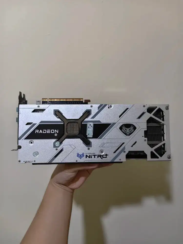 Sapphire Nitro+ AMD RX6800 non XT Murah