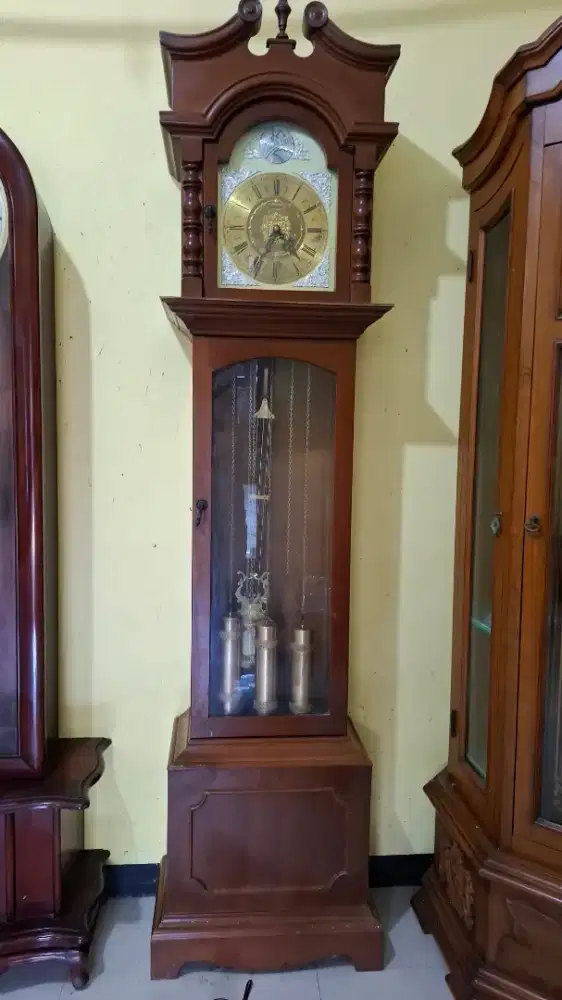 Jam lemari kuno junghans senar 8
