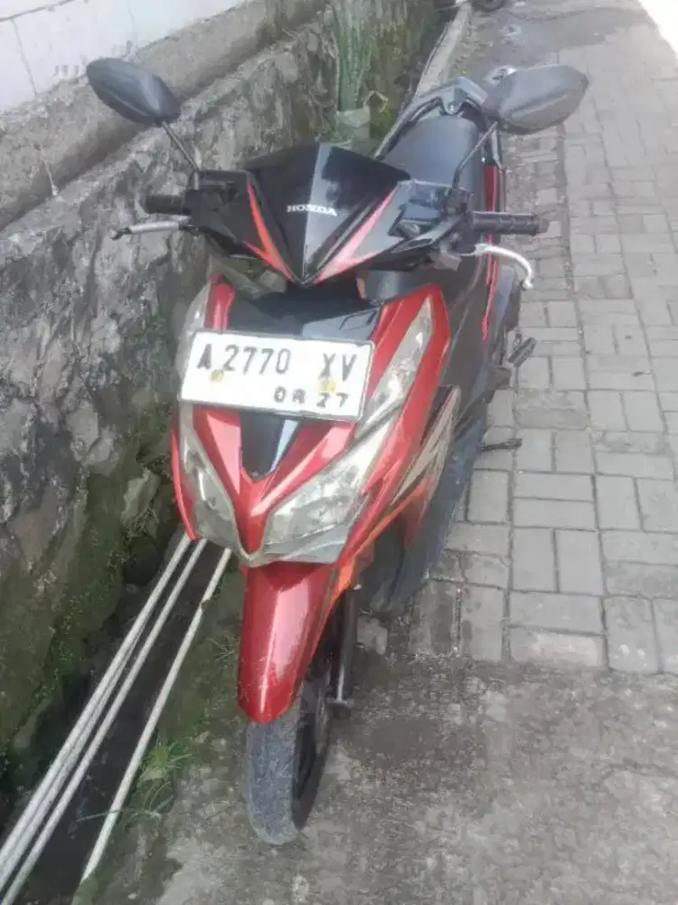 Vario kzr 2012 pajak on