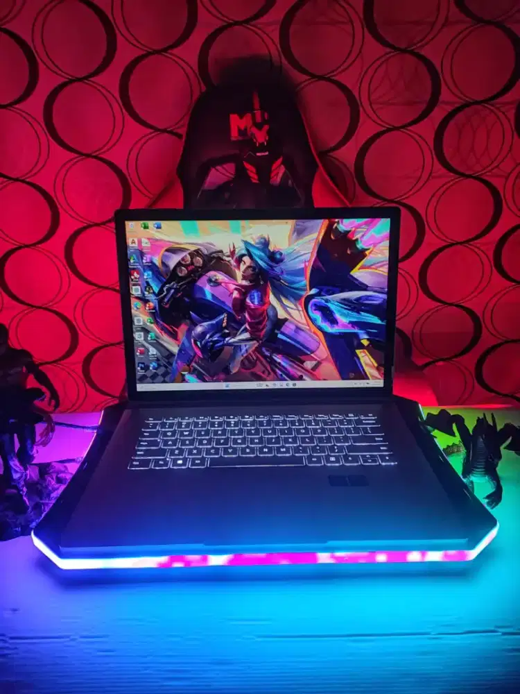 Microsoft Surface Book 2 Gaming Core i7 dan NVIDIA GTX 1060 Vram 6GB