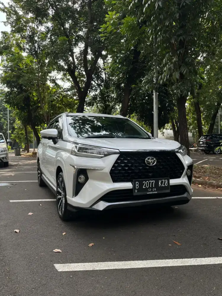 Toyota Veloz Q 1.5 Matic Putih 2021