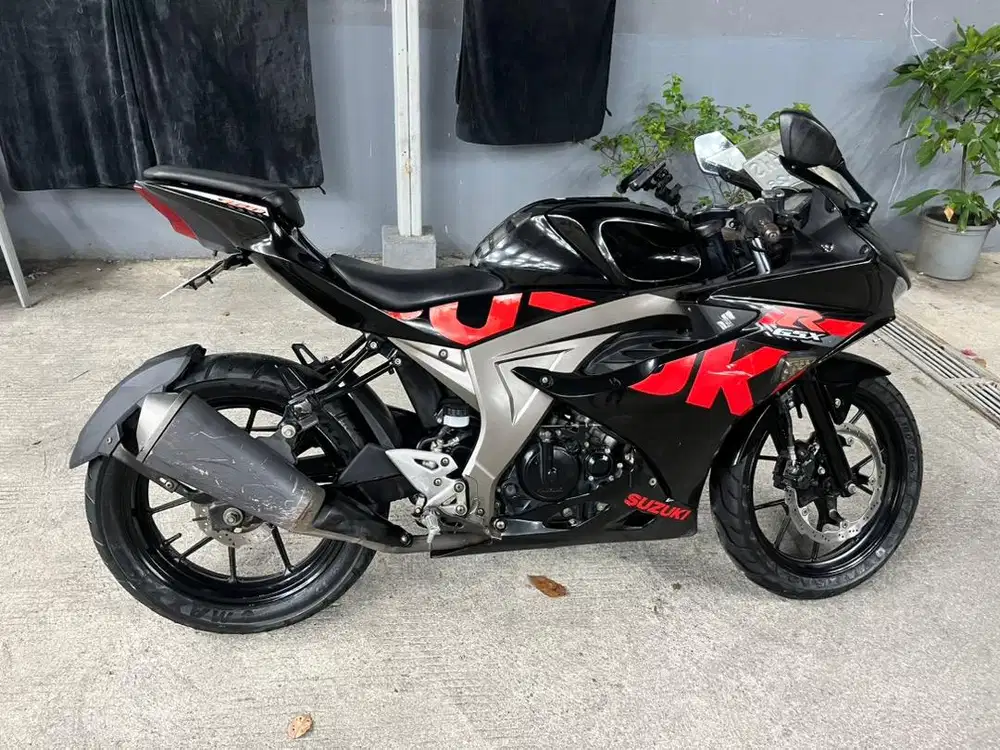 Suzuki GSX 150cc 2017 Siap Pakai