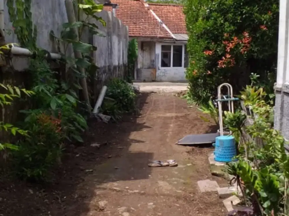 Dijual Cepat !!!  Tanah Bonus Rumah lama (rmh thn '67) Turangga Buahbatu Bandung