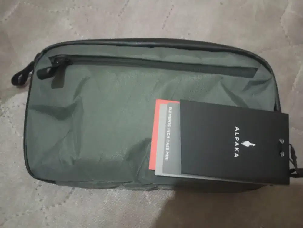 TAS SELEMPANG wanita/pria