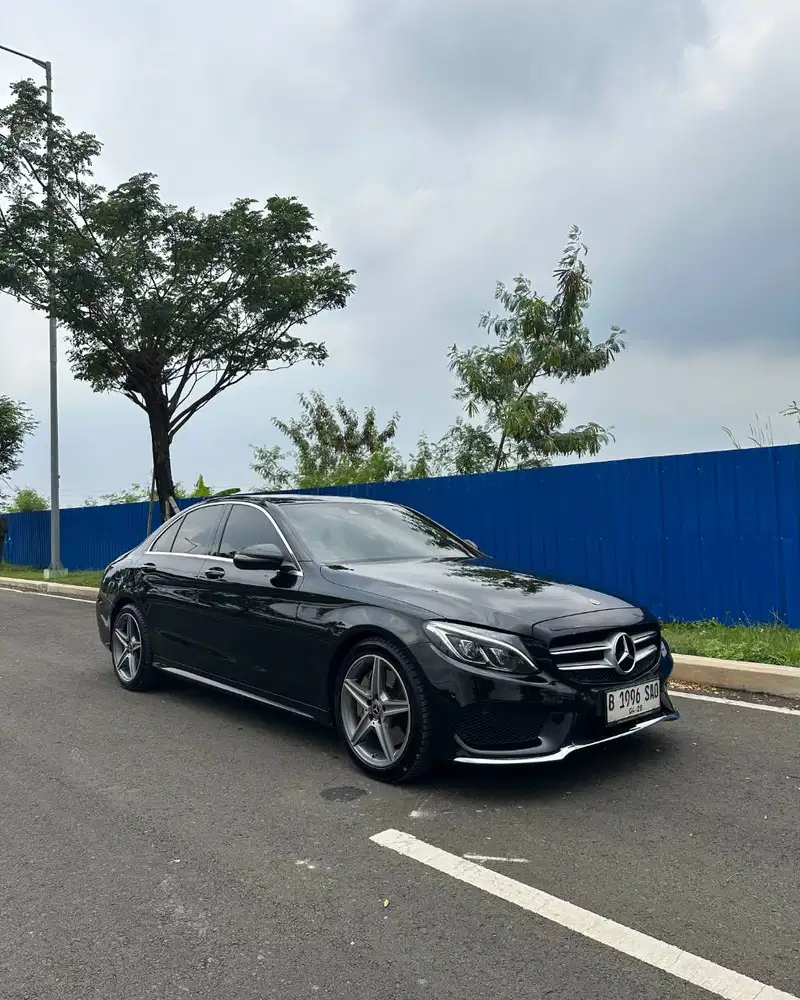 TERMURAH C300 AMG W205 GOOD CONDITION