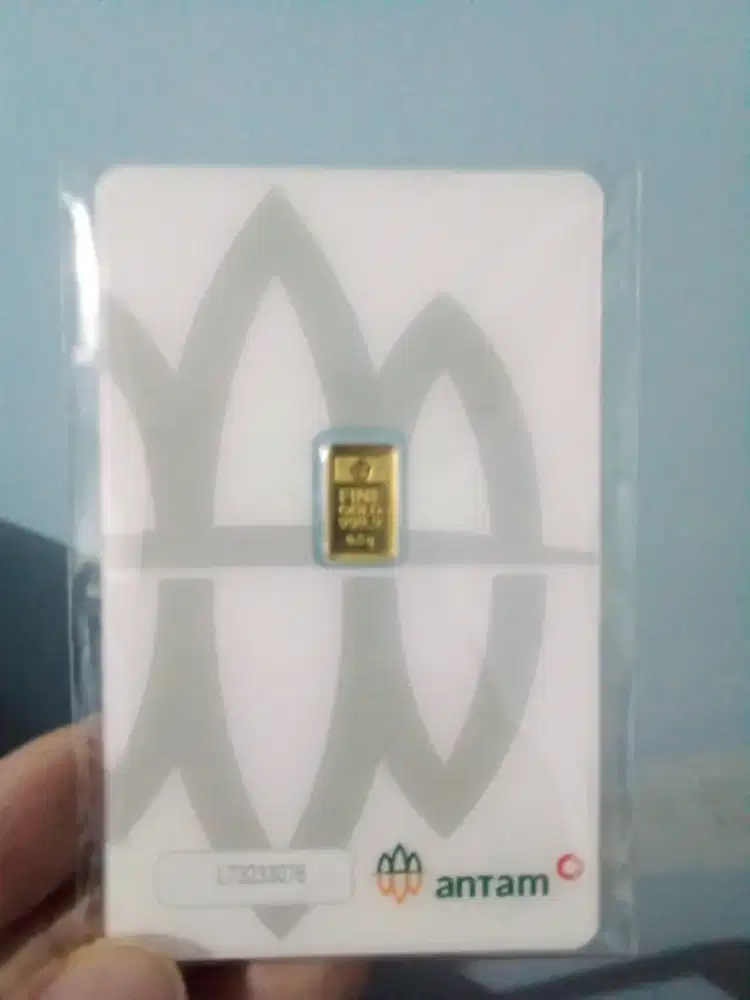 Logam Mulia Emas Batangan Antam Certieye Redmark 0,5 gram