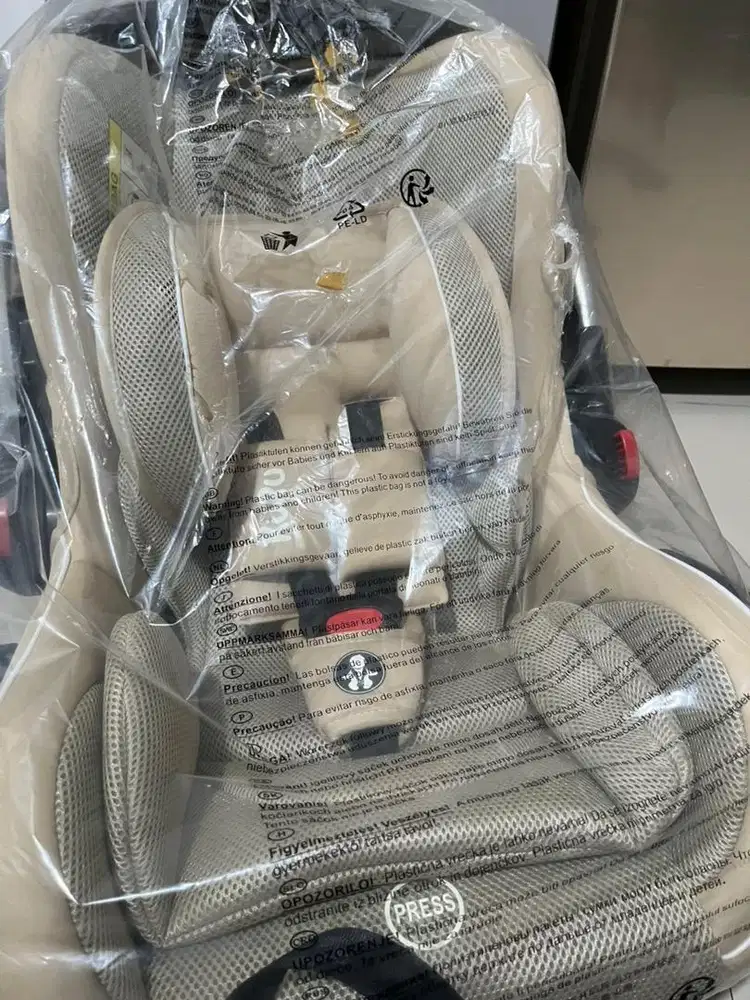 Carseat kuru baru