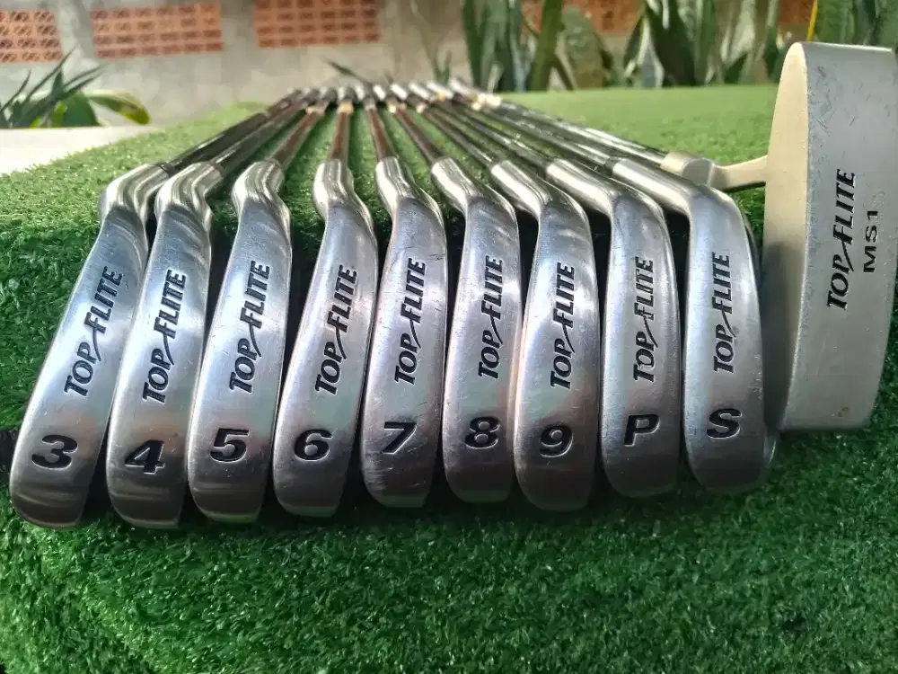 Bismillah di jual 1set stik golf merek TOP FLITE