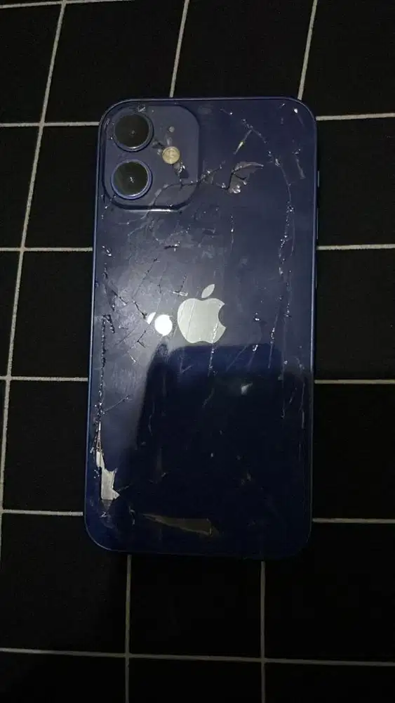 Iphone 12 mini bekas
