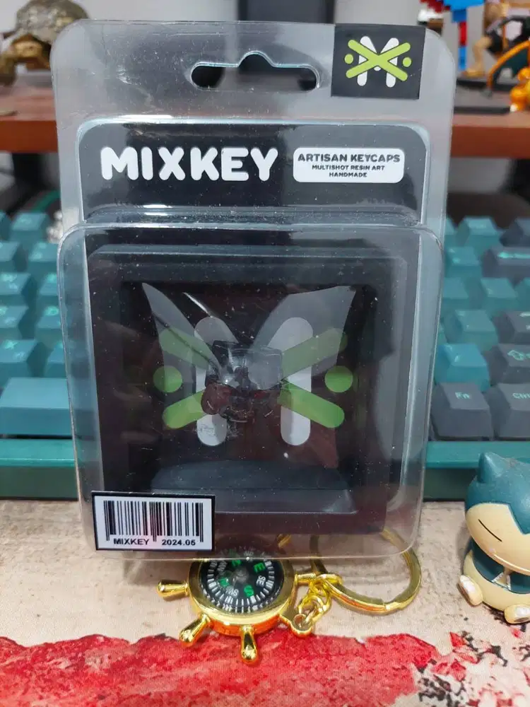 Artisan Keycaps Mixkey PomPom Black Vader Original Custom Keyboard Key