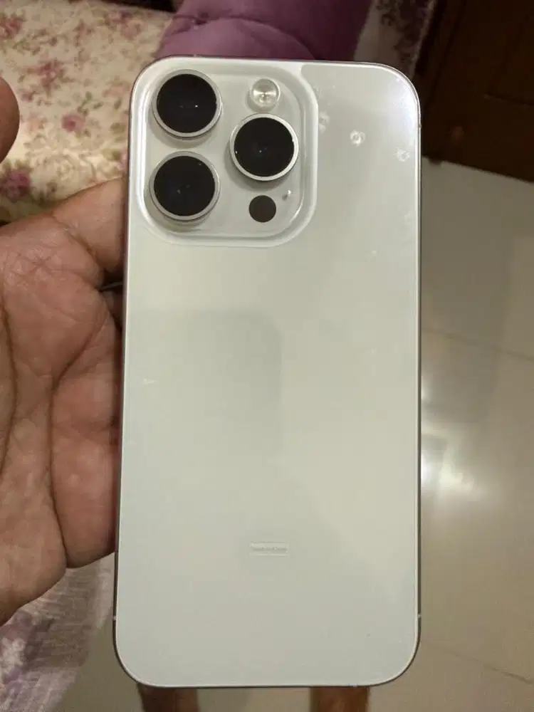 Iphone 15 Pro White Titanium 128 GB ex Digimap