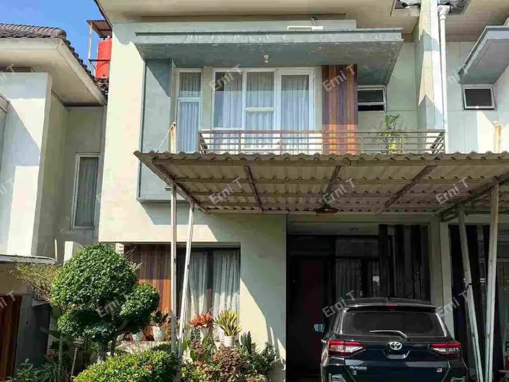 Rumah 2 Lantai Cluster Terdepan di Legenda Wisata Cibubur