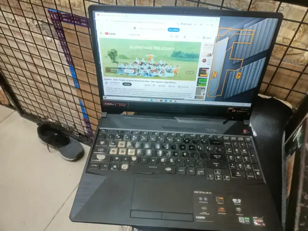 Lactop Asus tuf gaming A15 sesuai d foto ram 16 SSD 512 SM charger aja