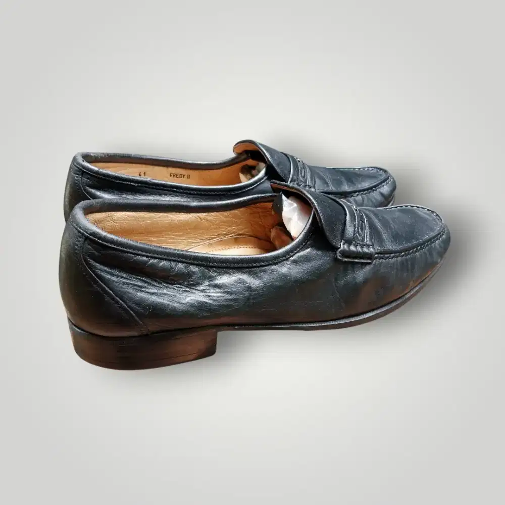 Sepatu bally kulit original preloved