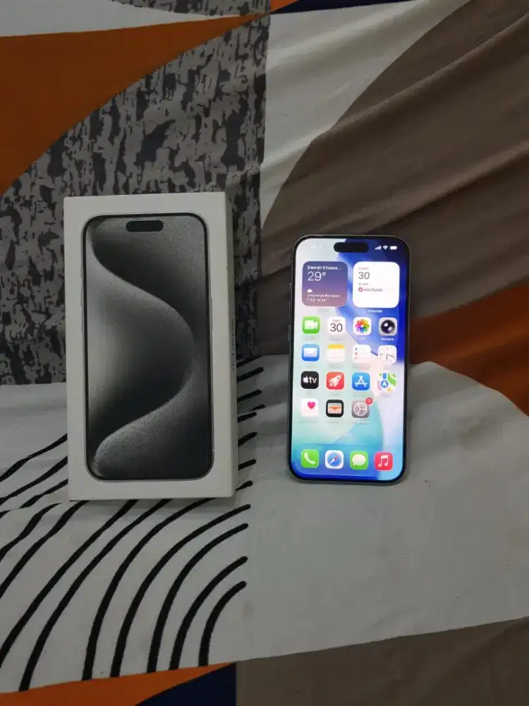 Iphone 15 pro 512 resmi ibox PA