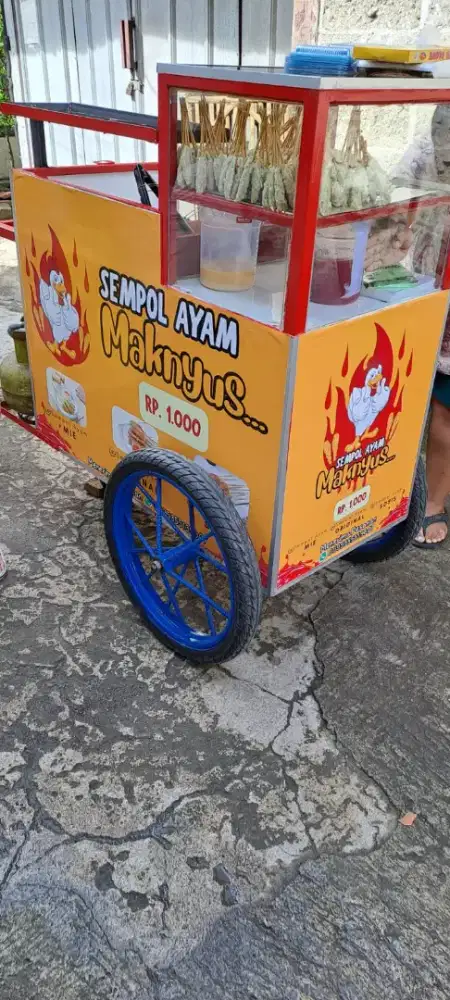 Dicari yang niat mau jualan dorong gerobak Sempol ayam
