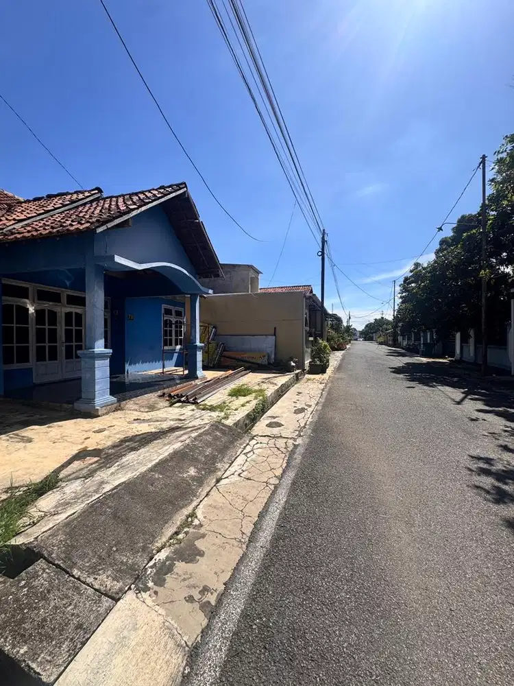 DIJUAL TANAH JALAN LEBAR DI MANYARAN , BEBAS BANJIR