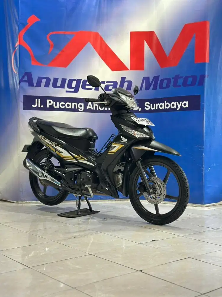 Low km Honda Supra X 125 cw fi th 2024