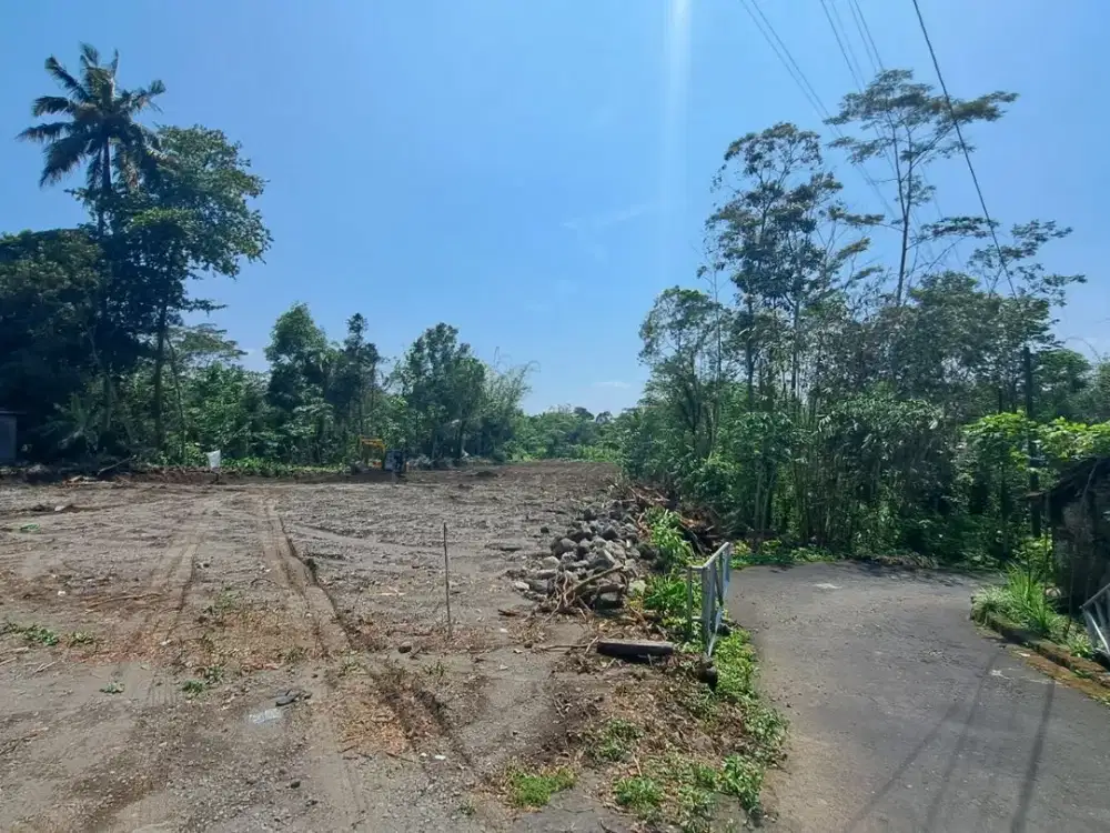 Dijual Tanah Peruntukan Villa Pakem, Lingkungan Sejuk